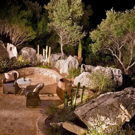 Sleeps 6 Pool Air Con Wifi *